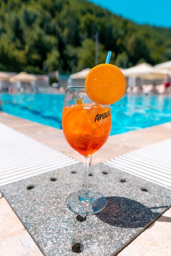 Garden City Hotel コニツ エクステリア 写真